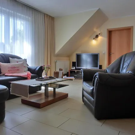 Διαμέρισμα T17 *